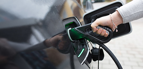 Elektro­mobilität bei Informations & Elektrotechnik Schmidt in Muldestausee OT Schlaitz