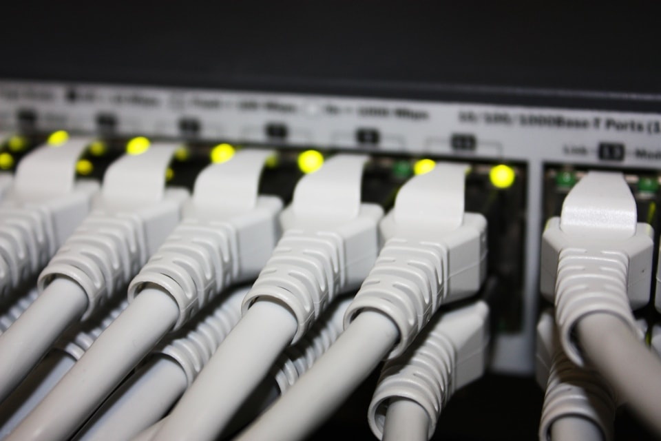 Netzwerke1 bei Informations & Elektrotechnik Schmidt in Muldestausee OT Schlaitz